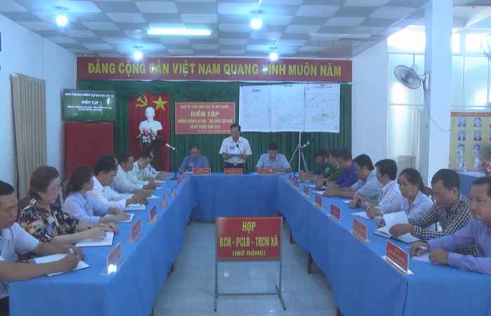 Mỹ Tú tổ chức Diễn tập Phòng, chống lụt bão và Tìm kiếm cứu nạn xã Mỹ Phước